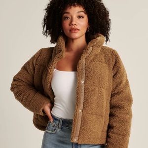 Women’s Anf mini puffer jacket size M